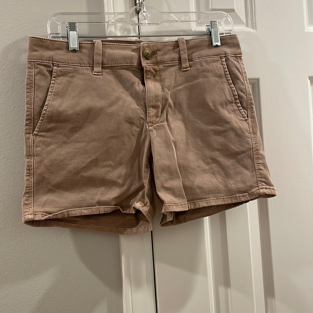 American Eagle midi super stretch khaki shorts